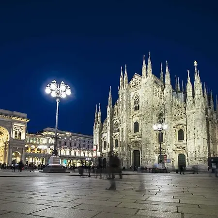Castello Duomo Milano Apartamento Exterior foto
